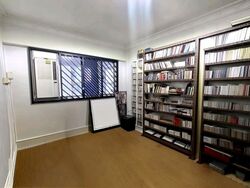 Blk 240 Lorong 1 Toa Payoh (Toa Payoh), HDB Executive #589021761